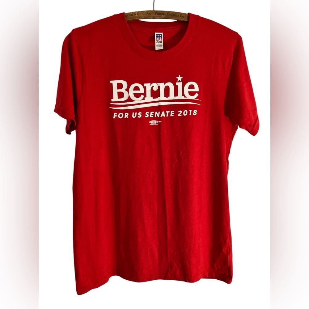 Bernie Sanders Senate 2018 T Shirt Size S Political Independent Democrat Senator